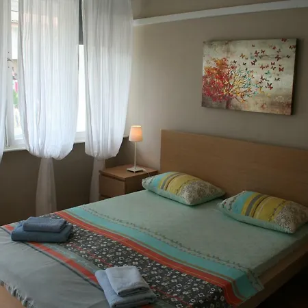 Nara Apartman *