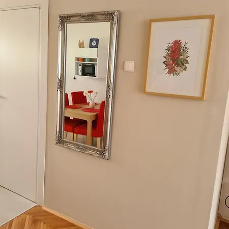 Apartament Nara