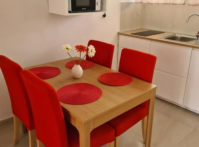 Apartament Nara *